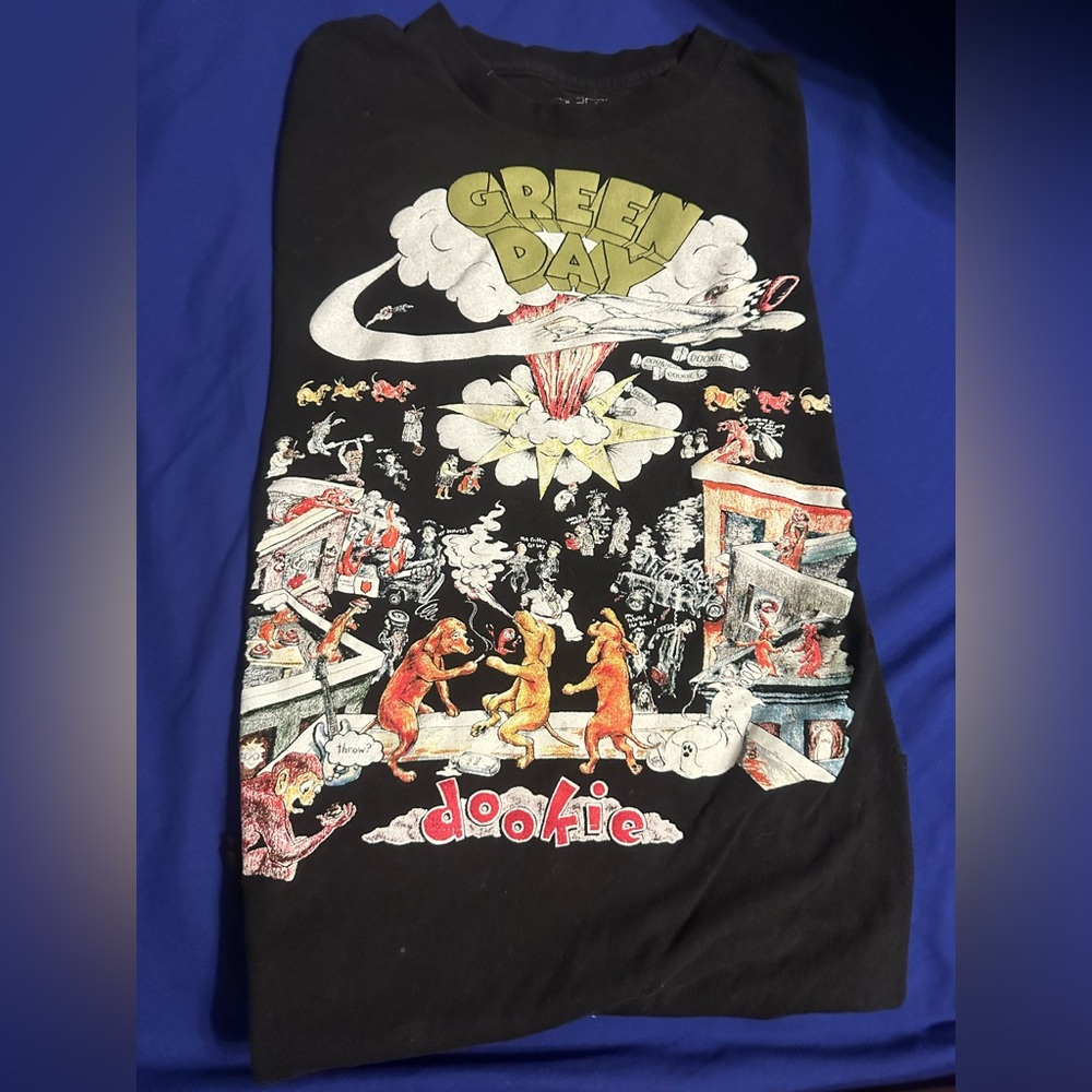 T-shirt